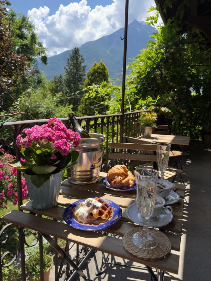 Quart De Lune - Boutique B&B Аоста Экстерьер фото